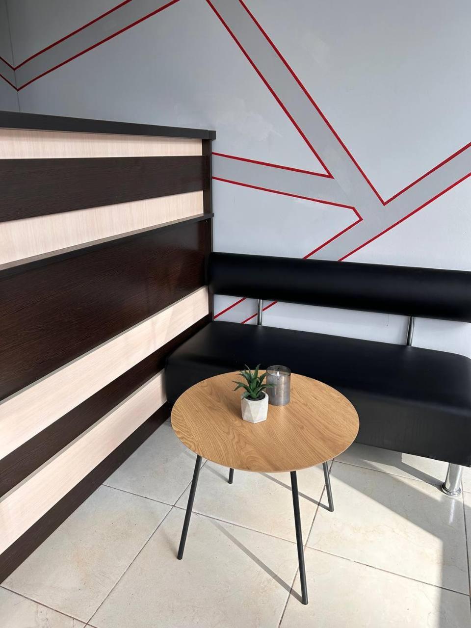 Hotel Амстердам Khmelʼnytsʼkyy Zewnętrze zdjęcie