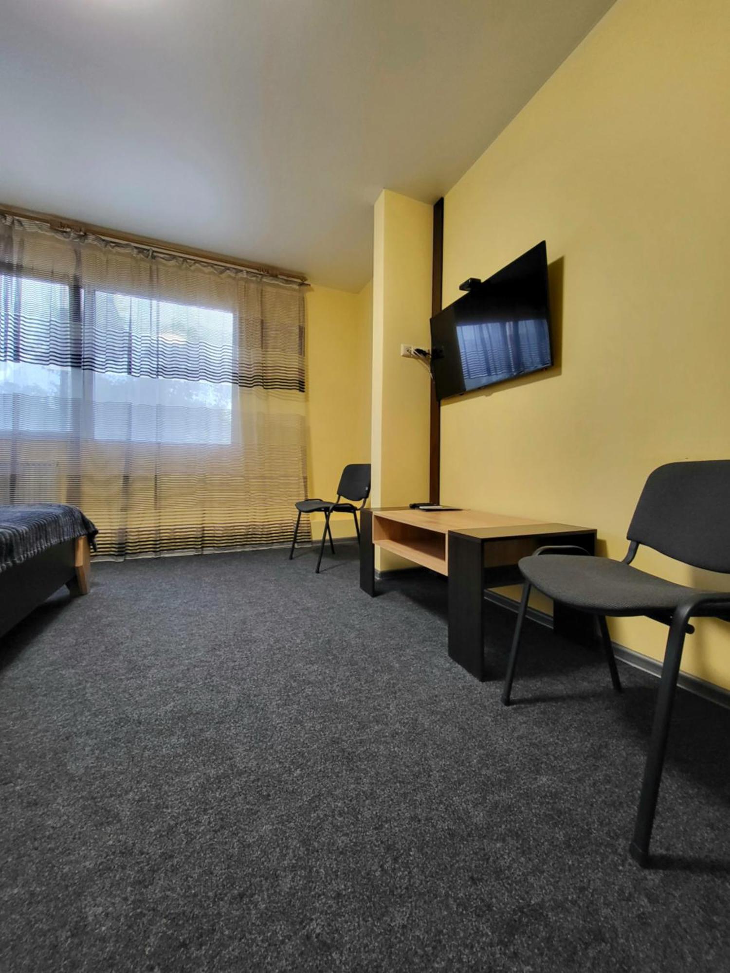 Hotel Амстердам Khmelʼnytsʼkyy Zewnętrze zdjęcie